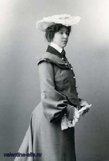 Анна Яковлевна Фидлер, жена Коровина. 1900-е